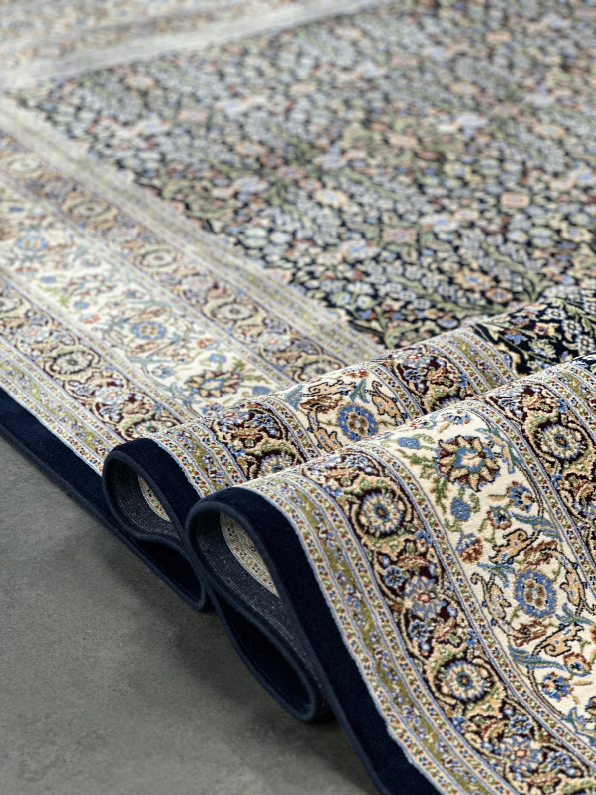 OTTOMAN - 5254